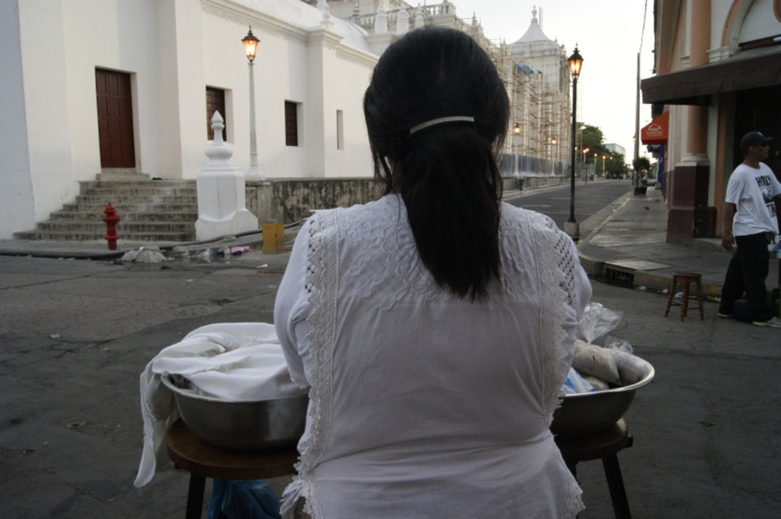 ¢ Frauke Decoodt. Tortillera in Leon