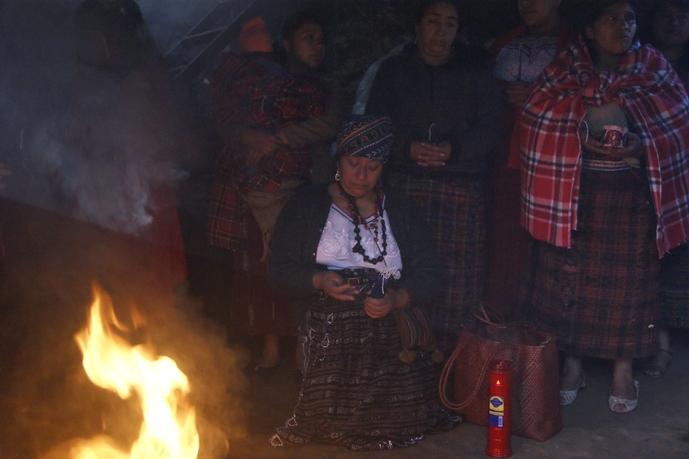© Frauke Decoodt. Indigenous feminist healing in Guatemala